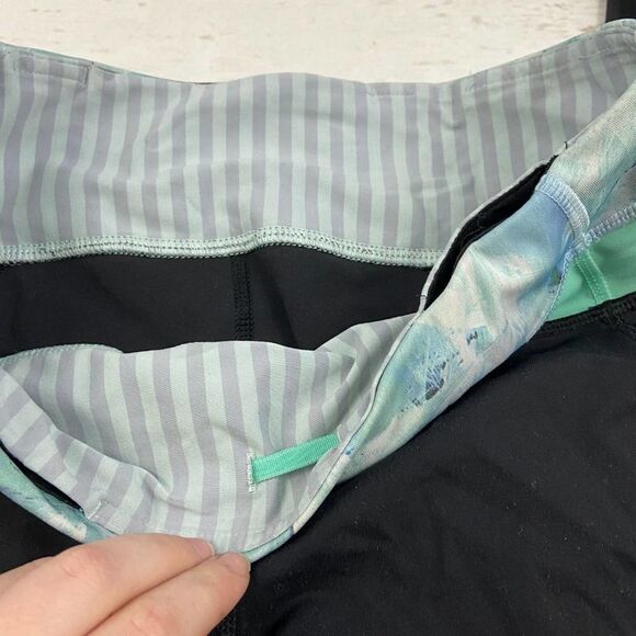 Lululemon Inspire Mesh Black midrise cropped Legging Floral band waist womens 8 - Picture 3 of 8